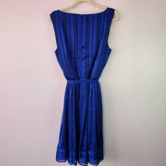 Size 16 Blue Tie-Waist Cocktail Dress by Carmen Marc Valvo - Luxe - Picture 6 of 9